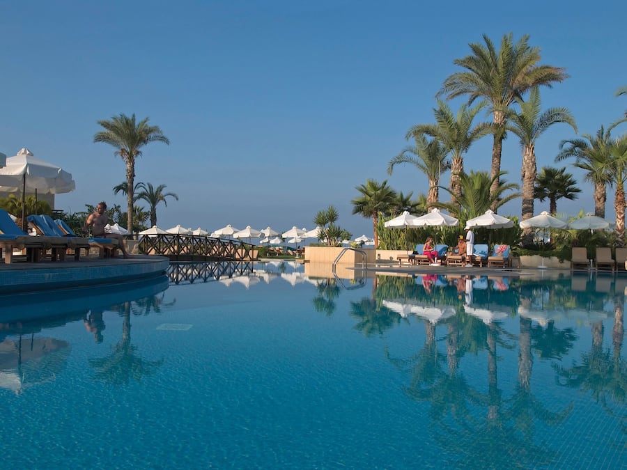 Indoor pool, 2 outdoor pools, sun loungers