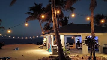 Utsikt mot havet och öppet vissa dagar