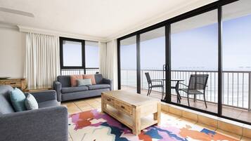 Room, 2 Bedrooms (Ocean)