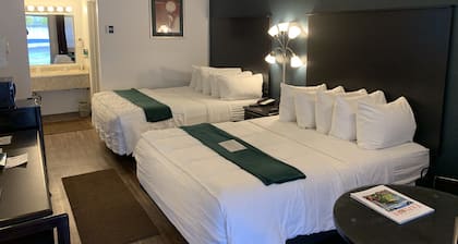 Baymont by Wyndham Petoskey