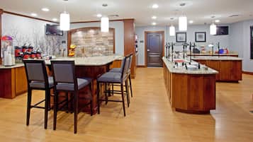 Free daily buffet breakfast