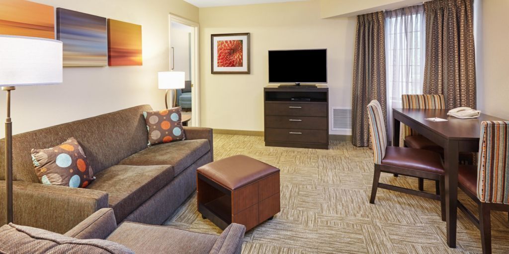 Photo - Staybridge Suites Glenview by IHG
