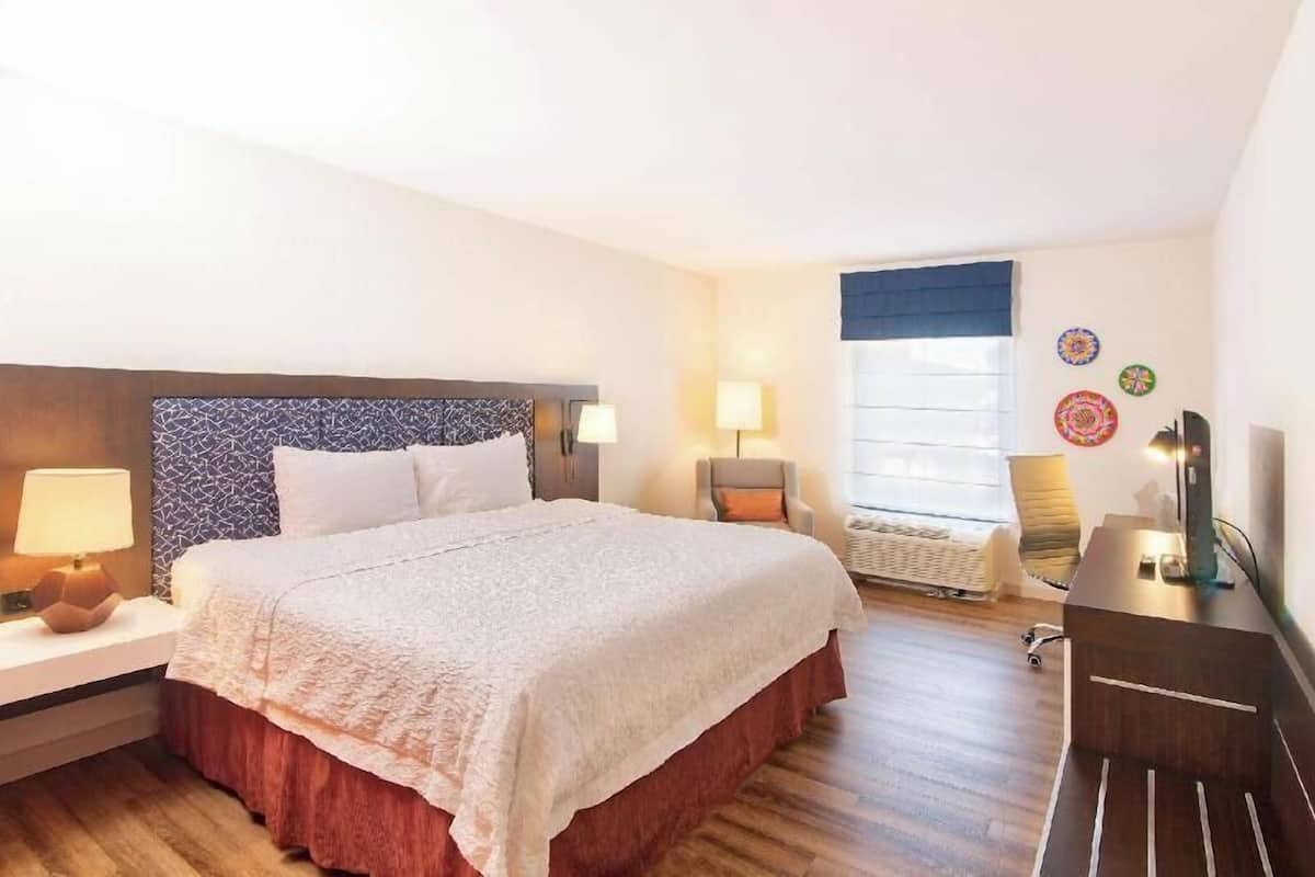 Premium bedding, in-room safe, desk, soundproofing