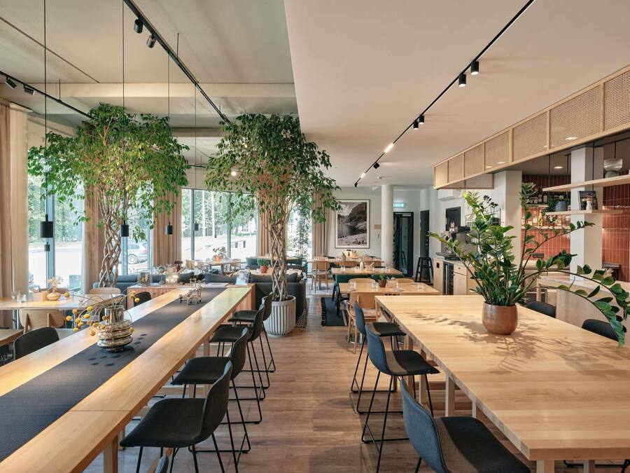 Frokost, lunsj og middag serveres, østeuropeiske retter