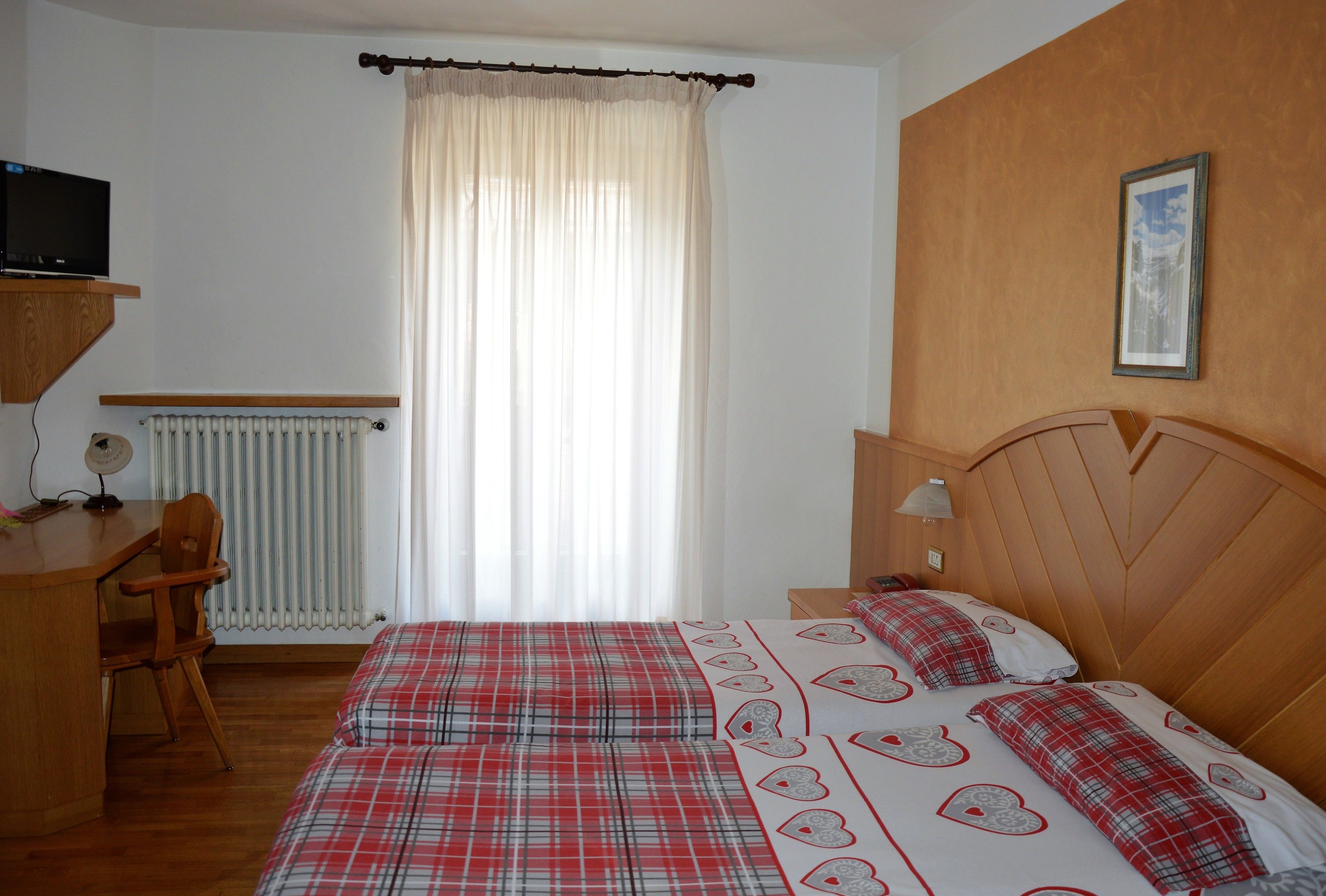 in-room safe, desk, cots/infant beds, free wifi