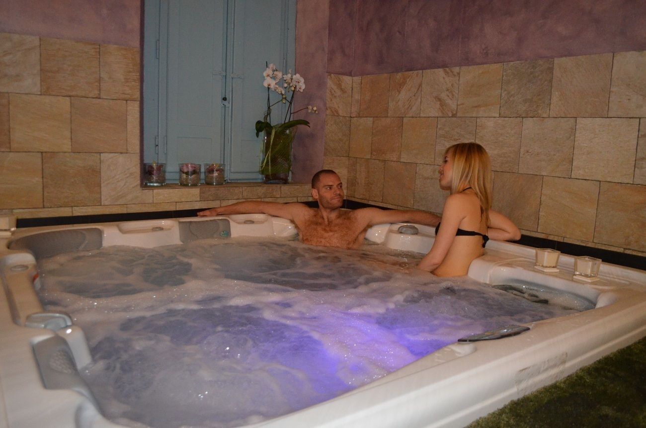 Bain à remous intérieur