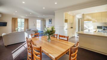 Three Bedroom Villa | Living area