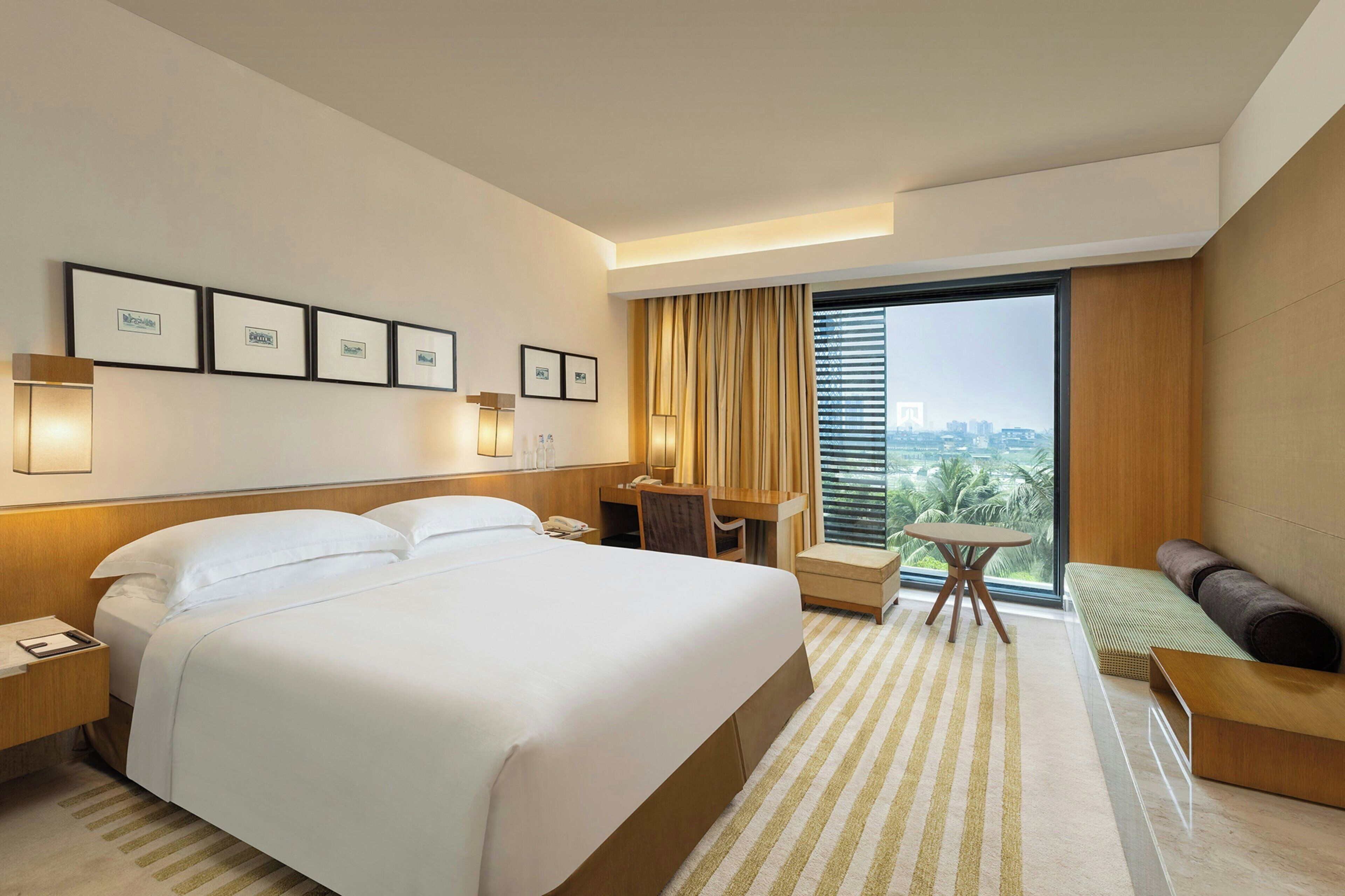 Premium bedding, minibar, in-room safe, desk