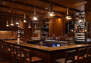2 bars/lounges - ITC Sonar, a Luxury Collection Hotel, Kolkata (Kolkata)
