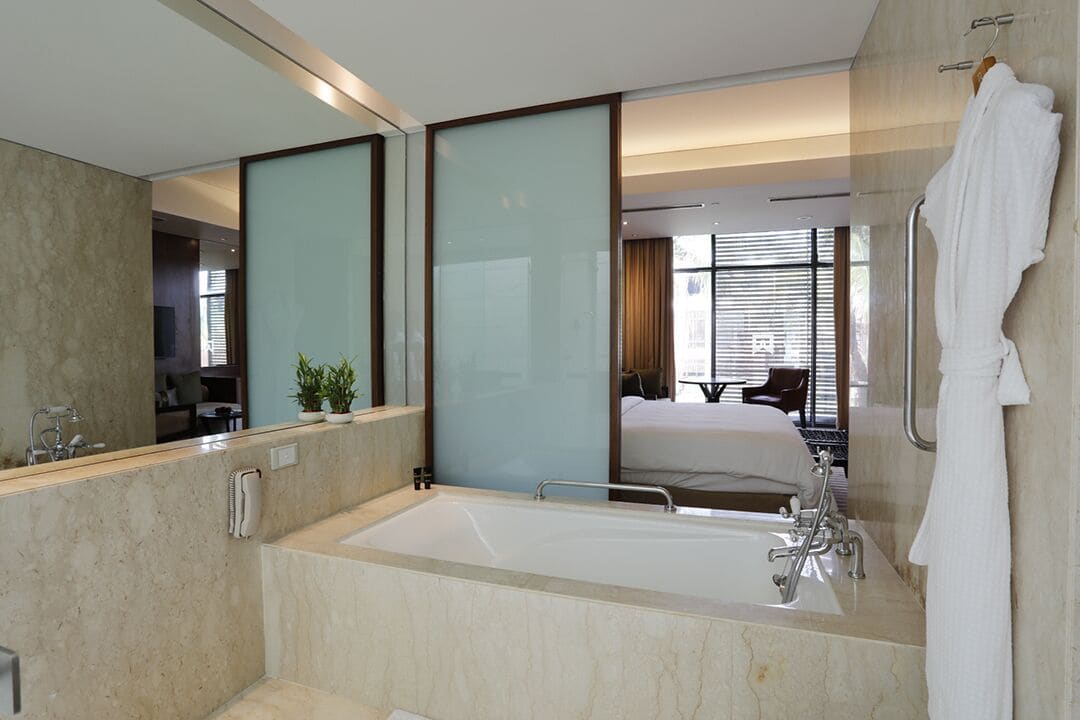 room, 1 king bed, garden view | bathroom | shower, deep-soaking bathtub, free toiletries, hair dryer