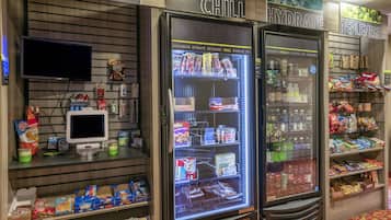 Snack bar