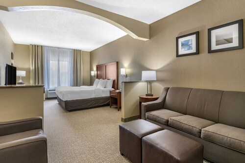 Comfort Inn & Suites St. Louis - O'Fallon