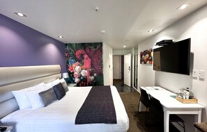 Studio (Riverfront)