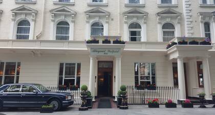 Abbey Court, Hyde Park Hotels