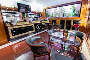 Bar (en el alojamiento)