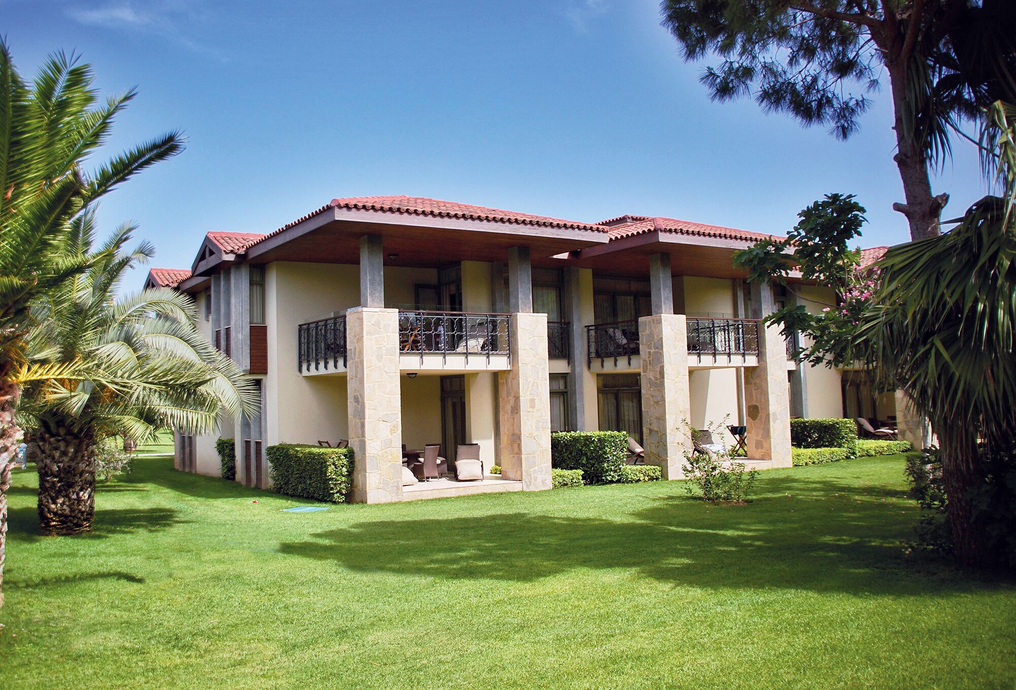Villa, 2 chambres, 2 salles de bains, côté jardin | Vue de la chambre