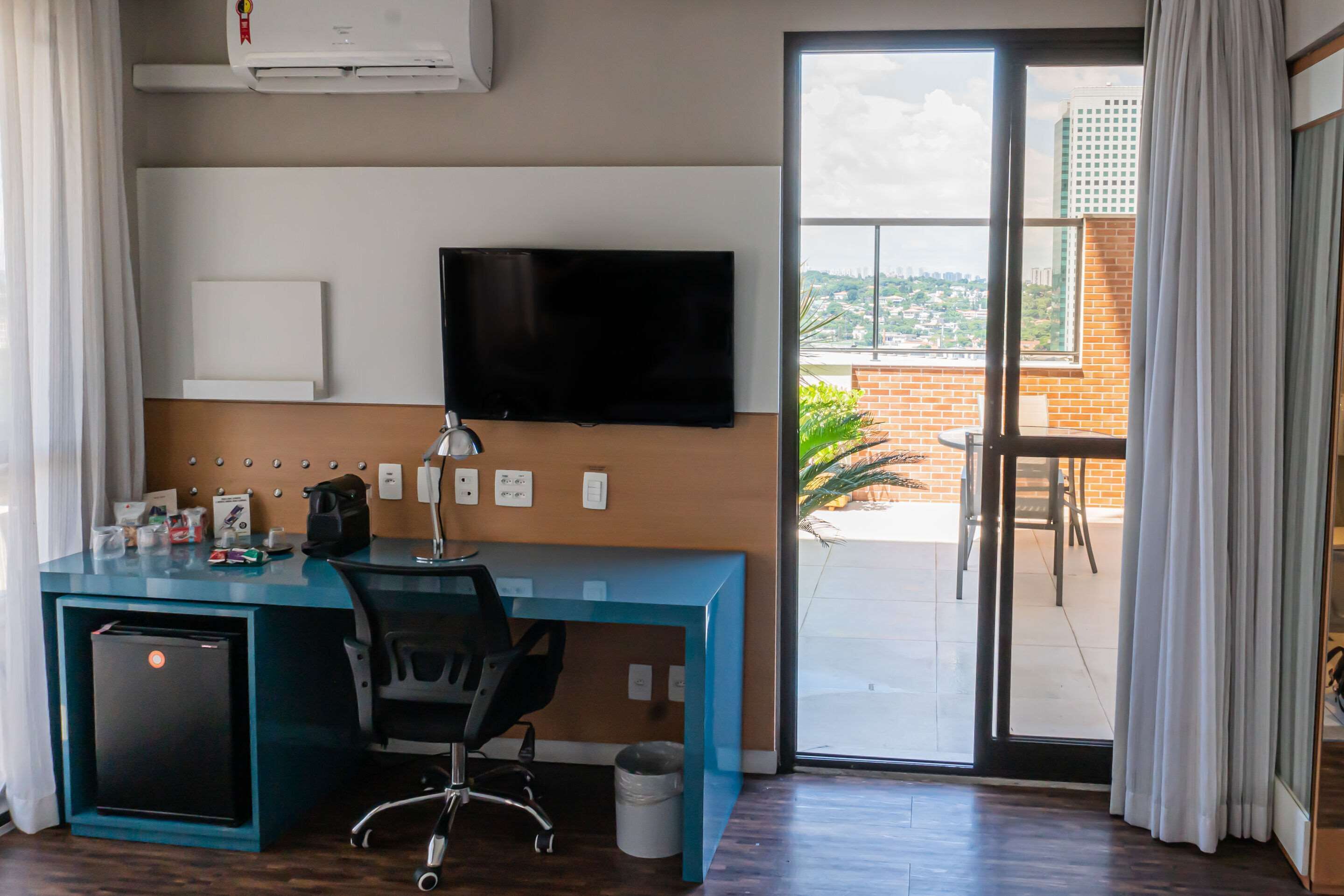 1 bedroom, minibar, in-room safe, blackout curtains