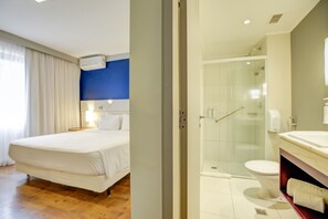 Bathroom - Quality Hotel Faria Lima (São Paulo)
