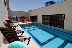 Outdoor pool - Quality Hotel Faria Lima (São Paulo)
