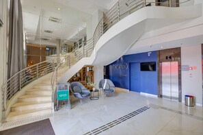 Lobby - Quality Hotel Faria Lima (São Paulo)