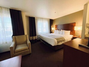 جناح - غرفة نوم واحدة - لغير المدخنين | مكتب وستائر تعتيم ومكواة/لوح كي وأسرّة أطفال/رضّع (مجانًا)