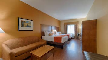 Camas con pillow-top, escritorio y espacio para trabajar con laptop