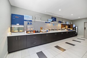 Desayuno diario y gratuito