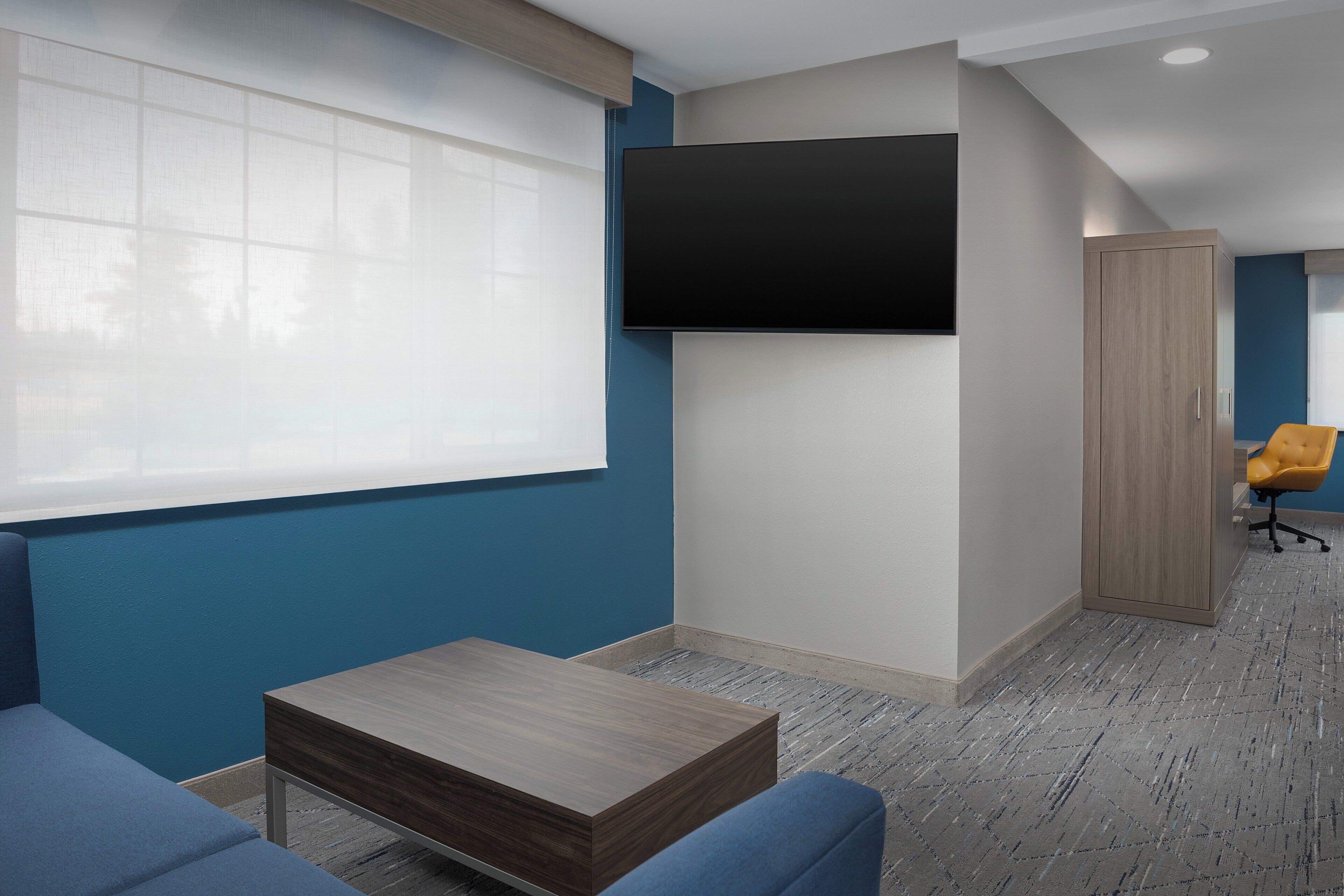 in-room safe, desk, laptop workspace, iron/ironing board