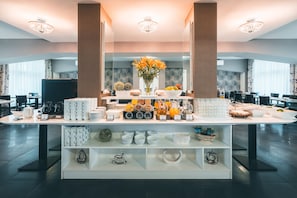 Desayuno buffet incluido todos los días
