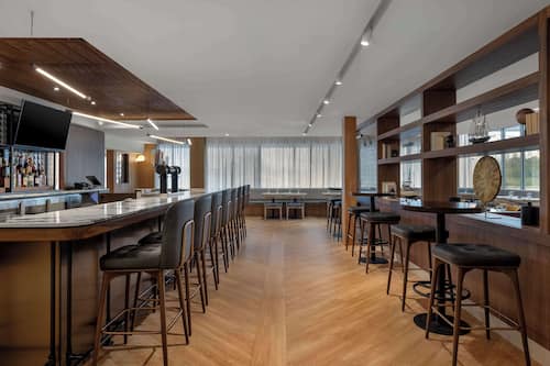 酒吧(店内)