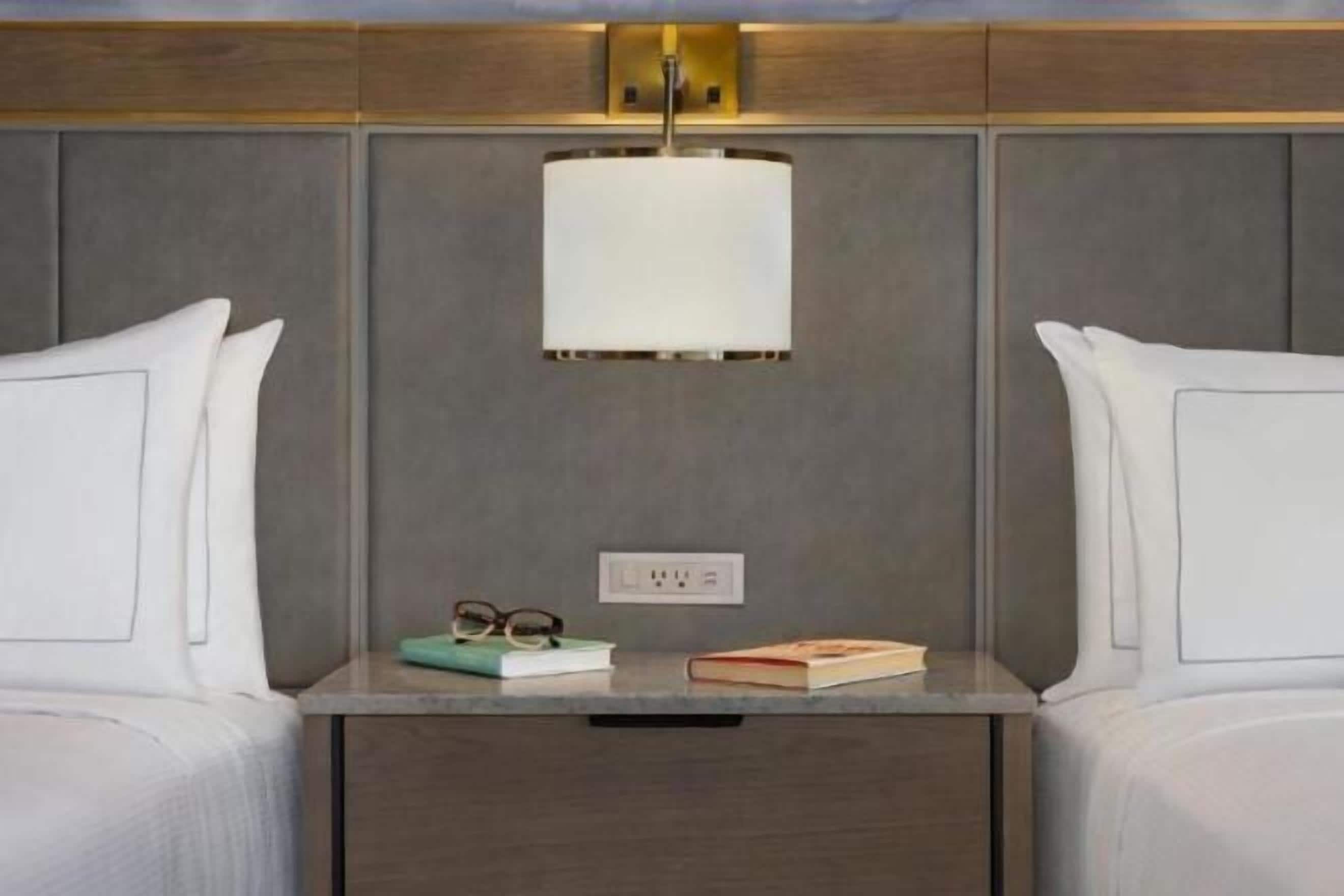 Literie hypoallergénique, coffre-fort pour ordinateur portable