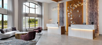 DoubleTree by Hilton Kingston