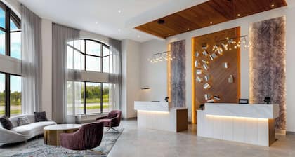 DoubleTree by Hilton Kingston