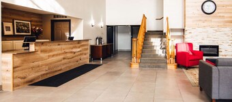 Country Inn & Suites by Radisson, Stockton, IL