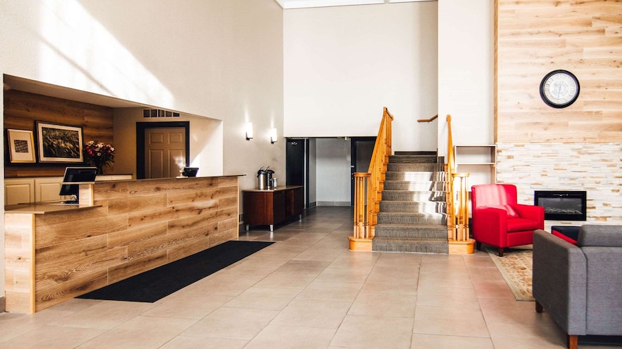 Country Inn & Suites by Radisson, Stockton, IL