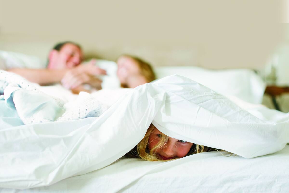 hypo-allergenic bedding, in-room safe, desk, blackout curtains