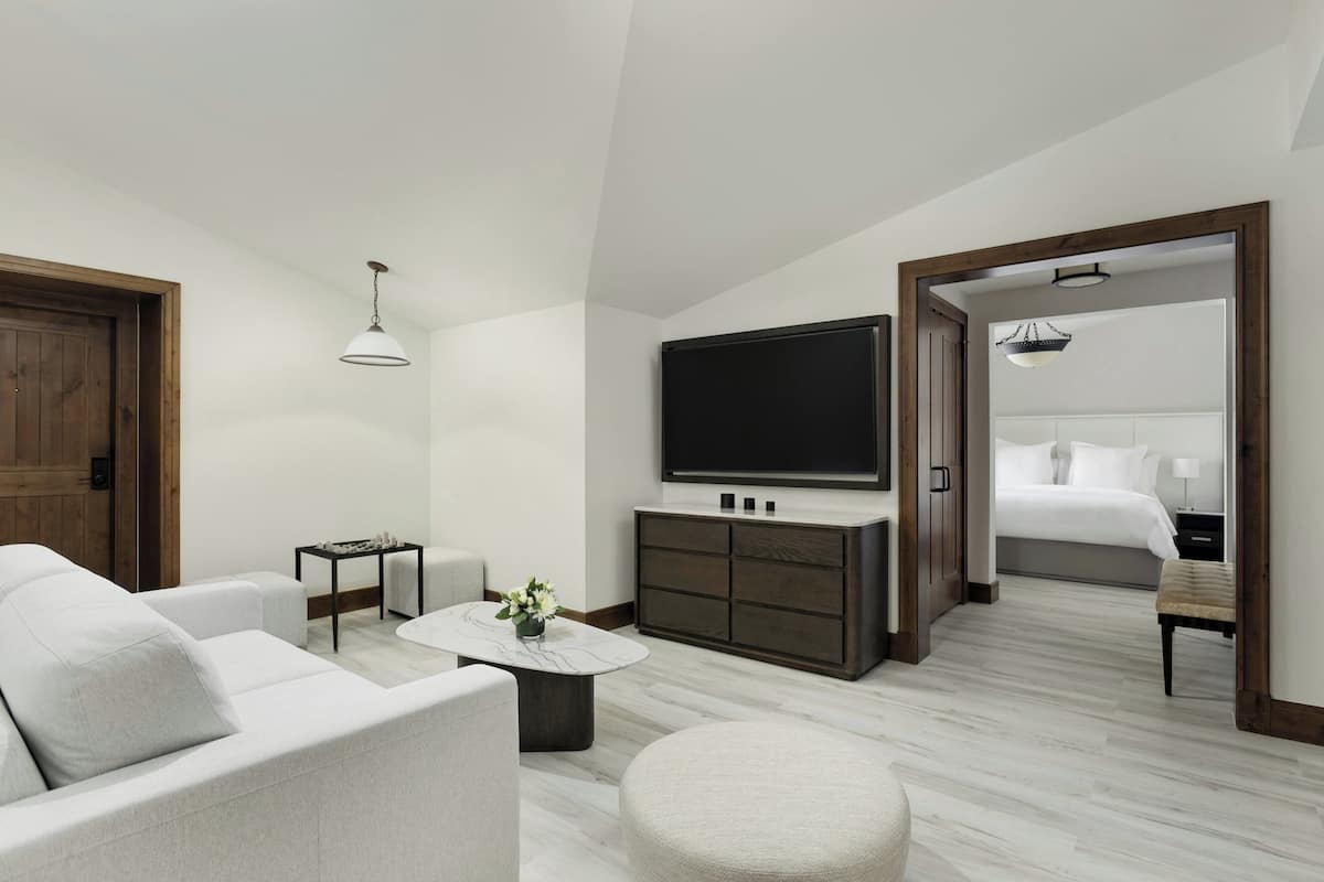 Penthouse, 3 Bedrooms, Non Smoking (The Lupine Residence 3 King) | Living area | 65-inch Smart TV with digital channels, TV, iPad