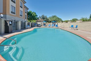 Seasonal outdoor pool