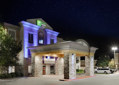 Holiday Inn Express Hotel & Suites Dallas - Duncanville by IHG