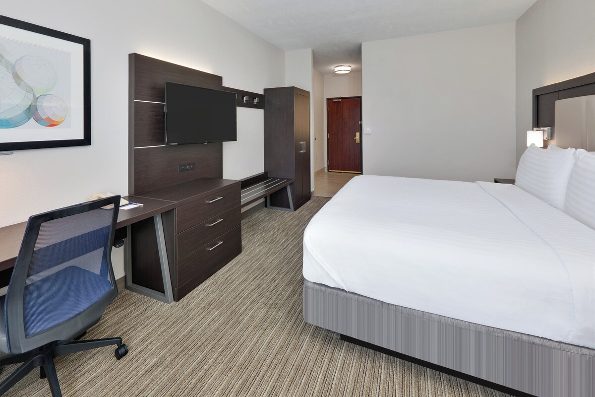 Quarto standard, 1 cama King (LEISURE) | Cofres nos quartos, escrivaninha, espaço de trabalho para notebook