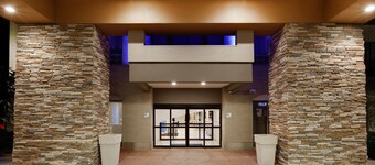 Holiday Inn Express Hotel & Suites Dallas - Duncanville by IHG