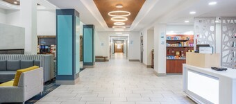 Holiday Inn Express & Suites Williamsburg by IHG