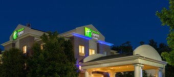 Holiday Inn Express Hotel & Suites Independence-Kansas City by IHG