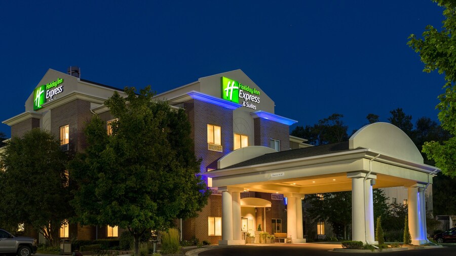 Holiday Inn Express Hotel & Suites Independence-Kansas City by IHG