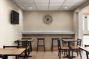 Déjeuner à emporter gratuit tous les jours
