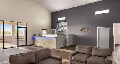 Super 8 by Wyndham Gainesville TX