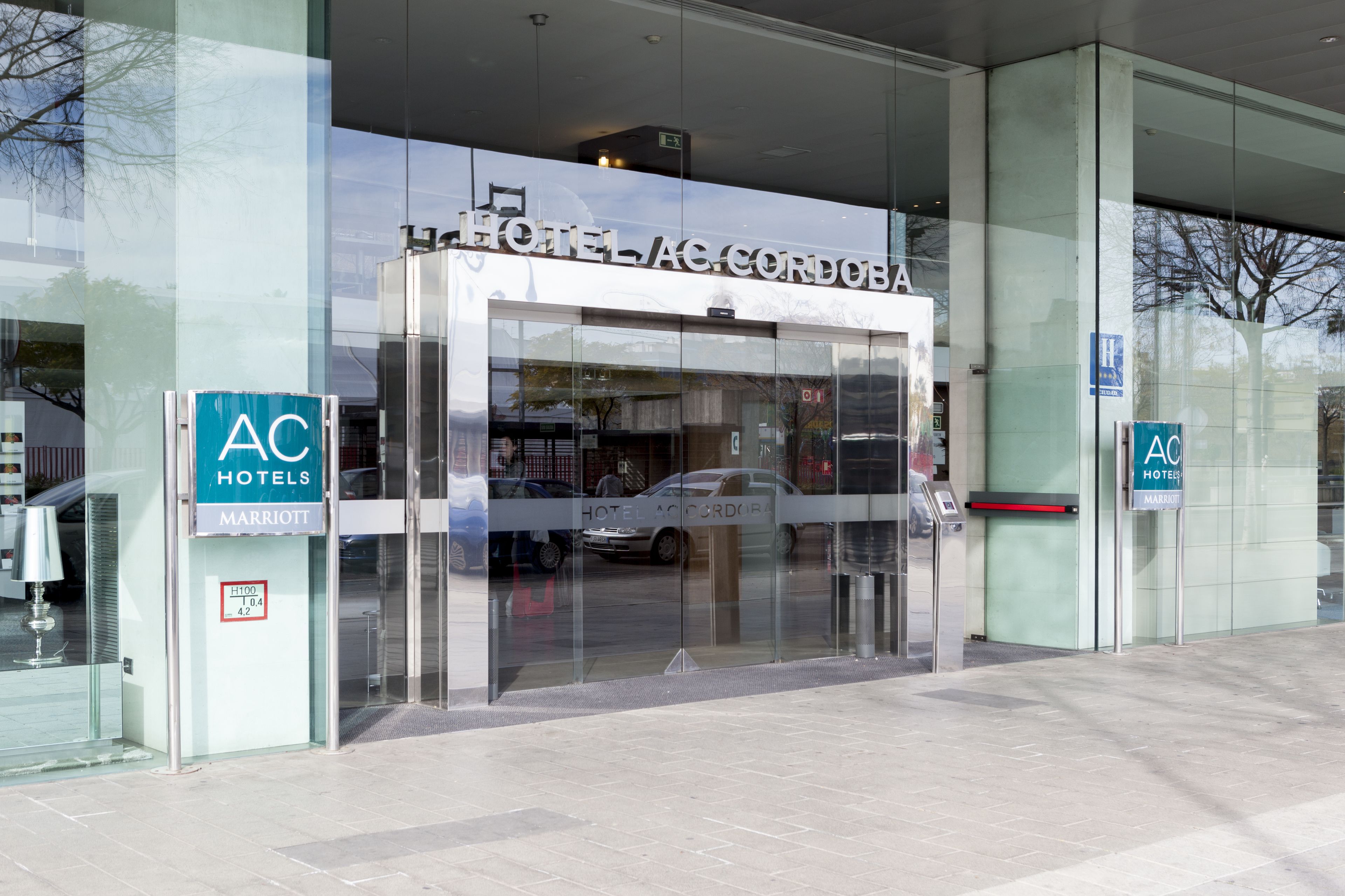 Entrada al alojamiento