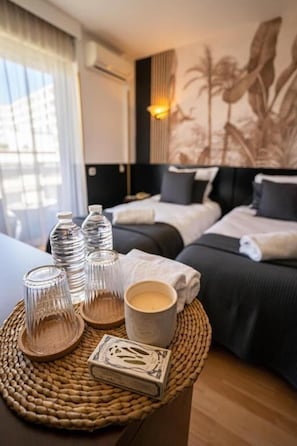 Superior Room, Balcony | Minibar, in-room safe, desk, blackout drapes