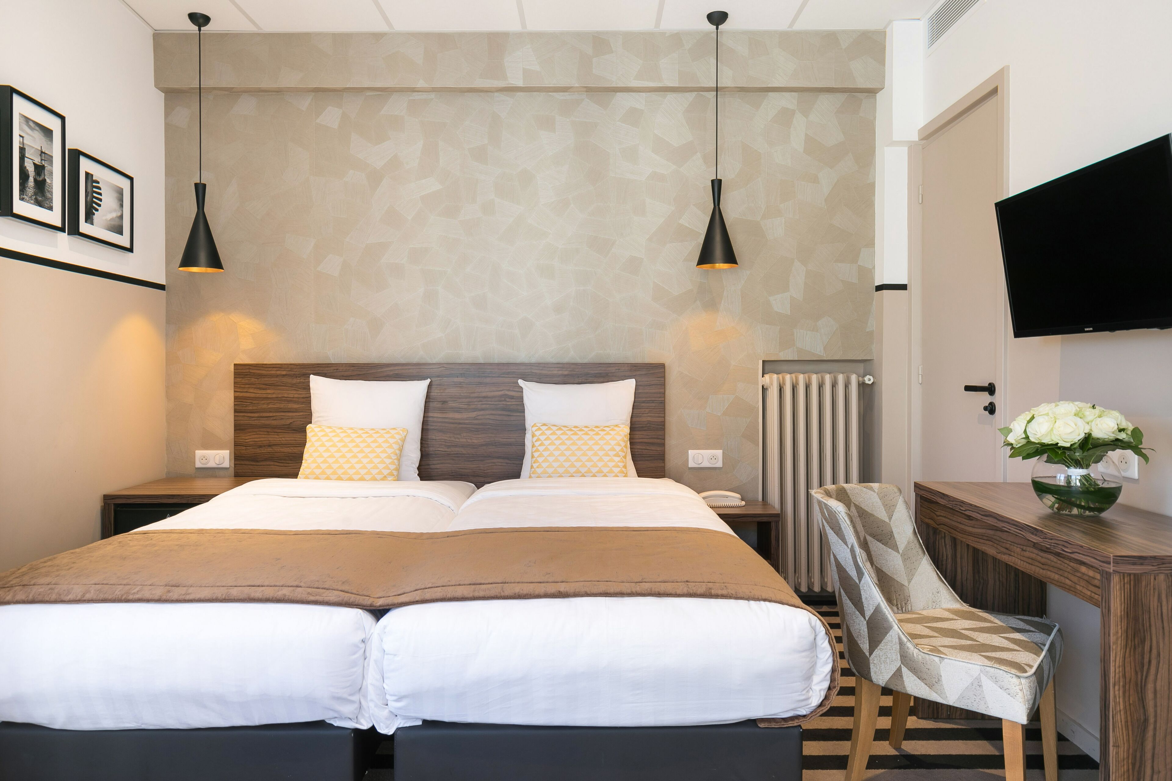 Dobbeltrom – deluxe | Minibar, safe på rommet, lydisolert og wi-fi (inkludert)