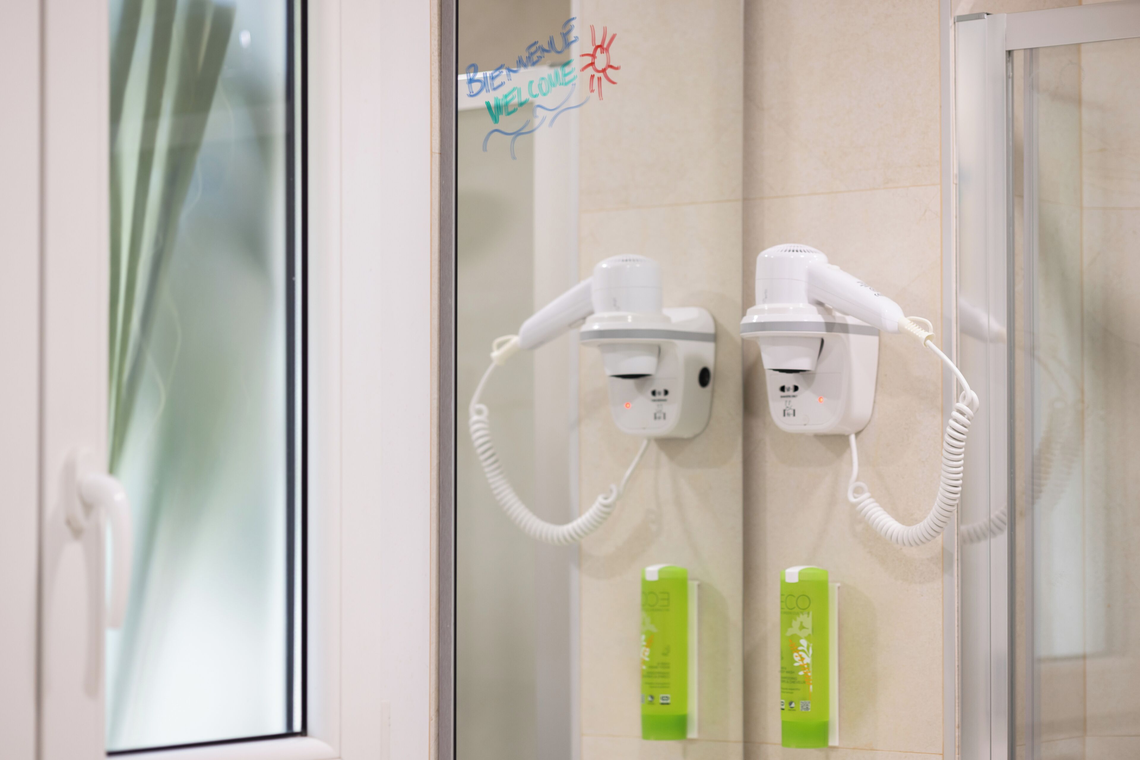 Photo - Hôtel Locarno Nice